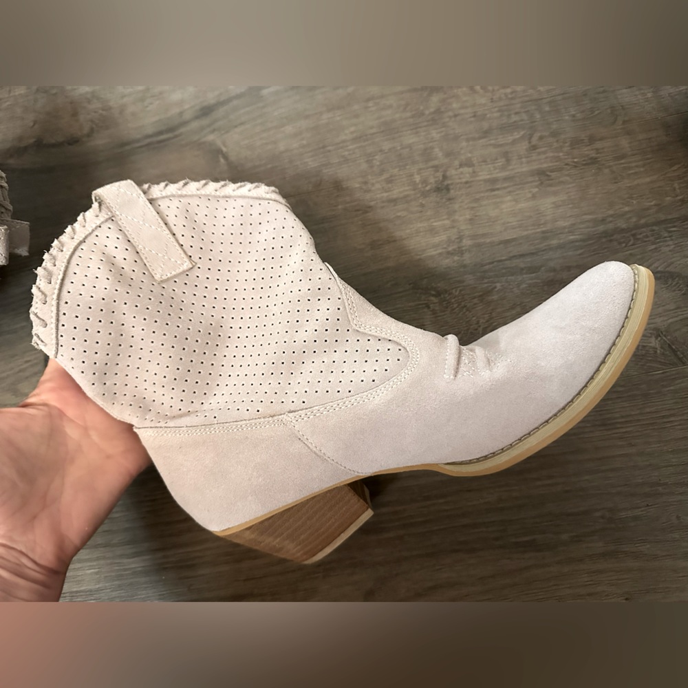 Very Volatile Suede Boots. Size 10